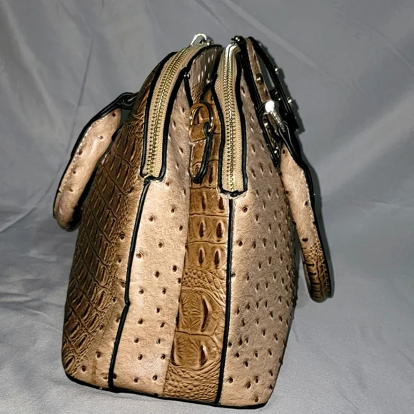 👜👜Women's Crocodile Printed Handbag👜👜 - Picture 2 of 12